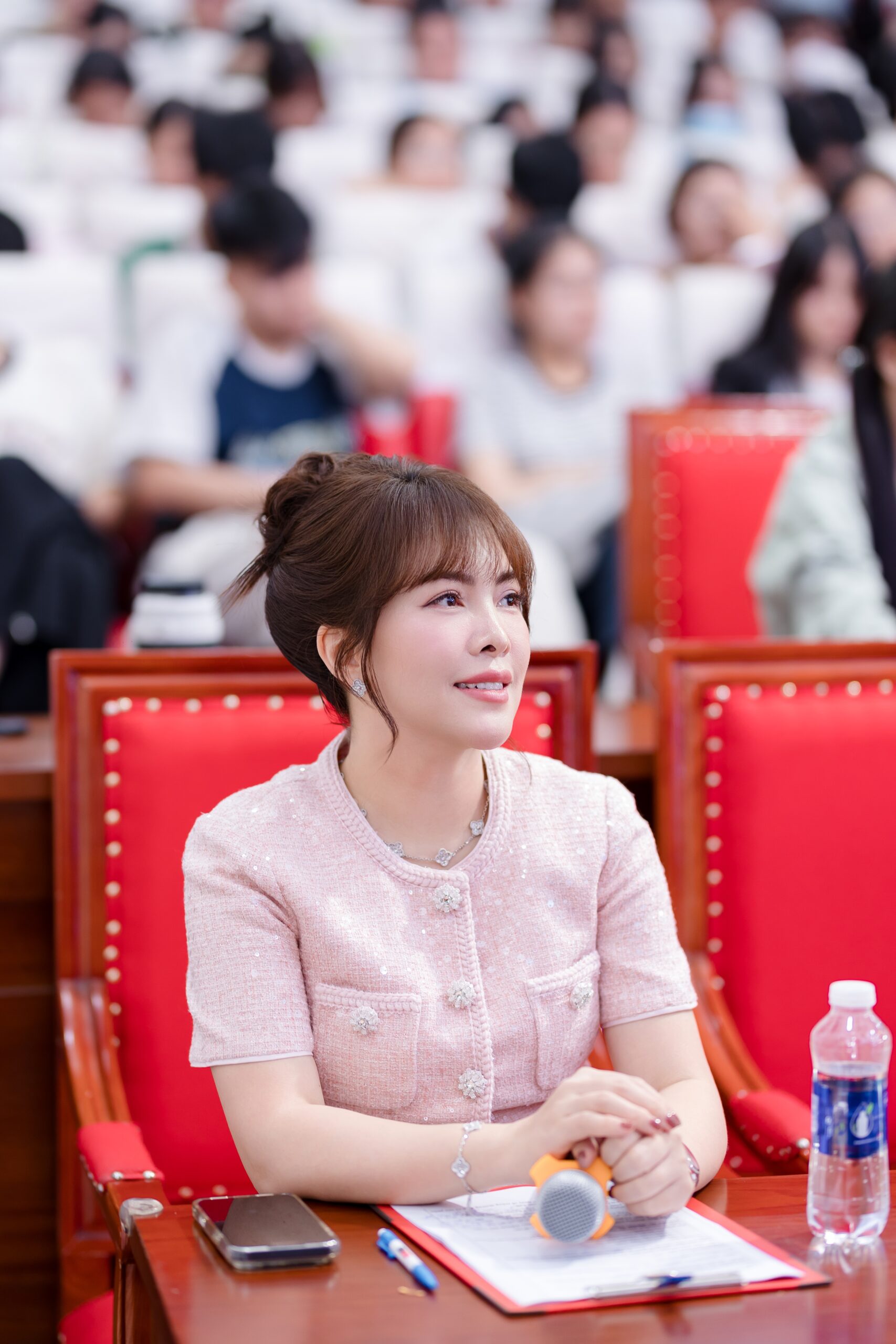 Tái sinh làn da & Điều hoà sắc tố: Bio-hacking chiến lược mới trong ứng dụng điều trị